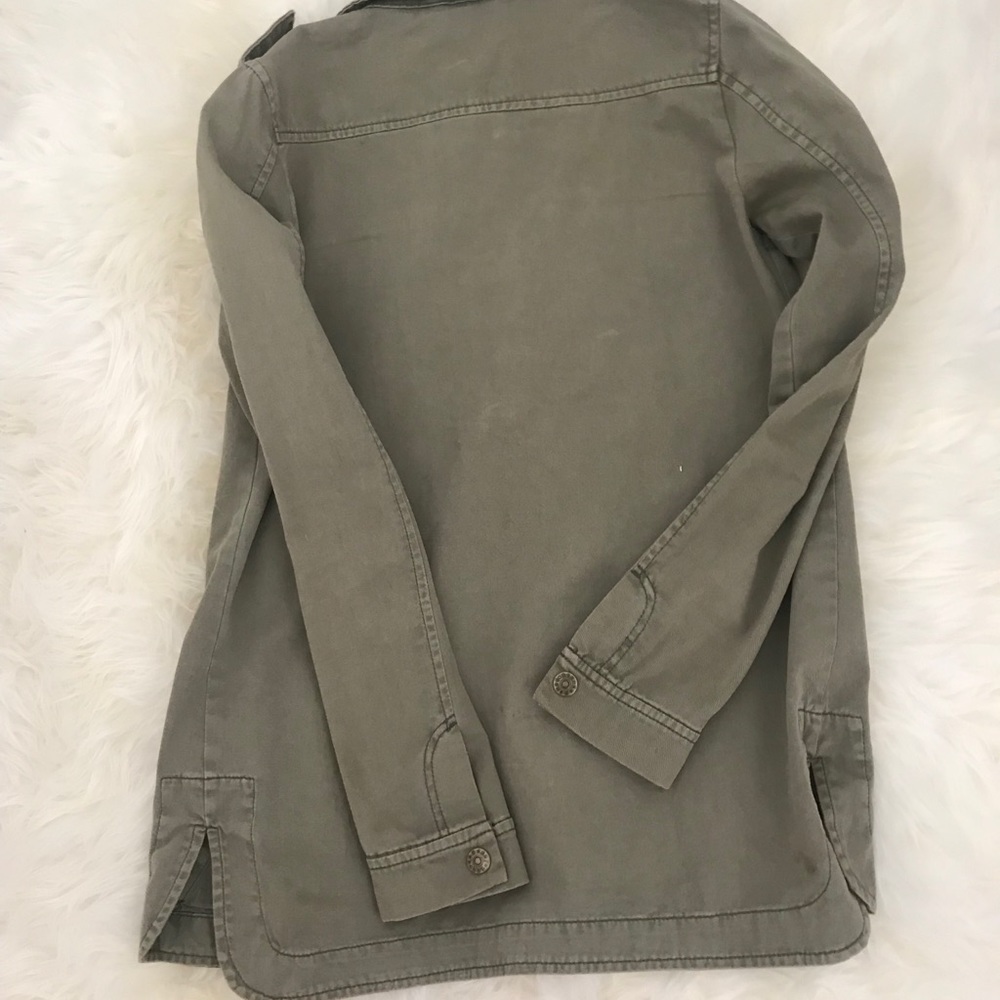 Army green jacket - Picture 2 of 3